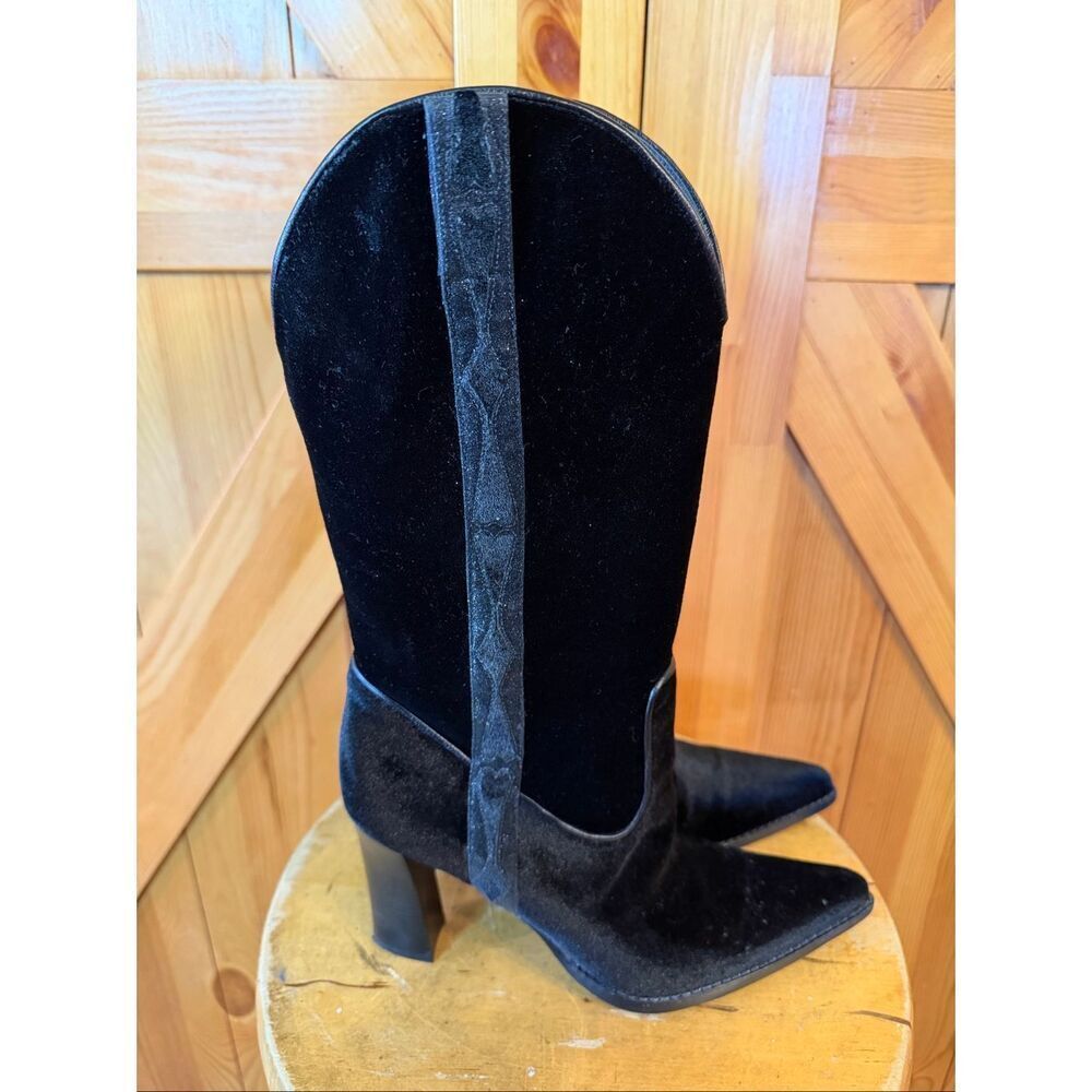 G Series black velvet stiletto cowgirl boots Size 7B